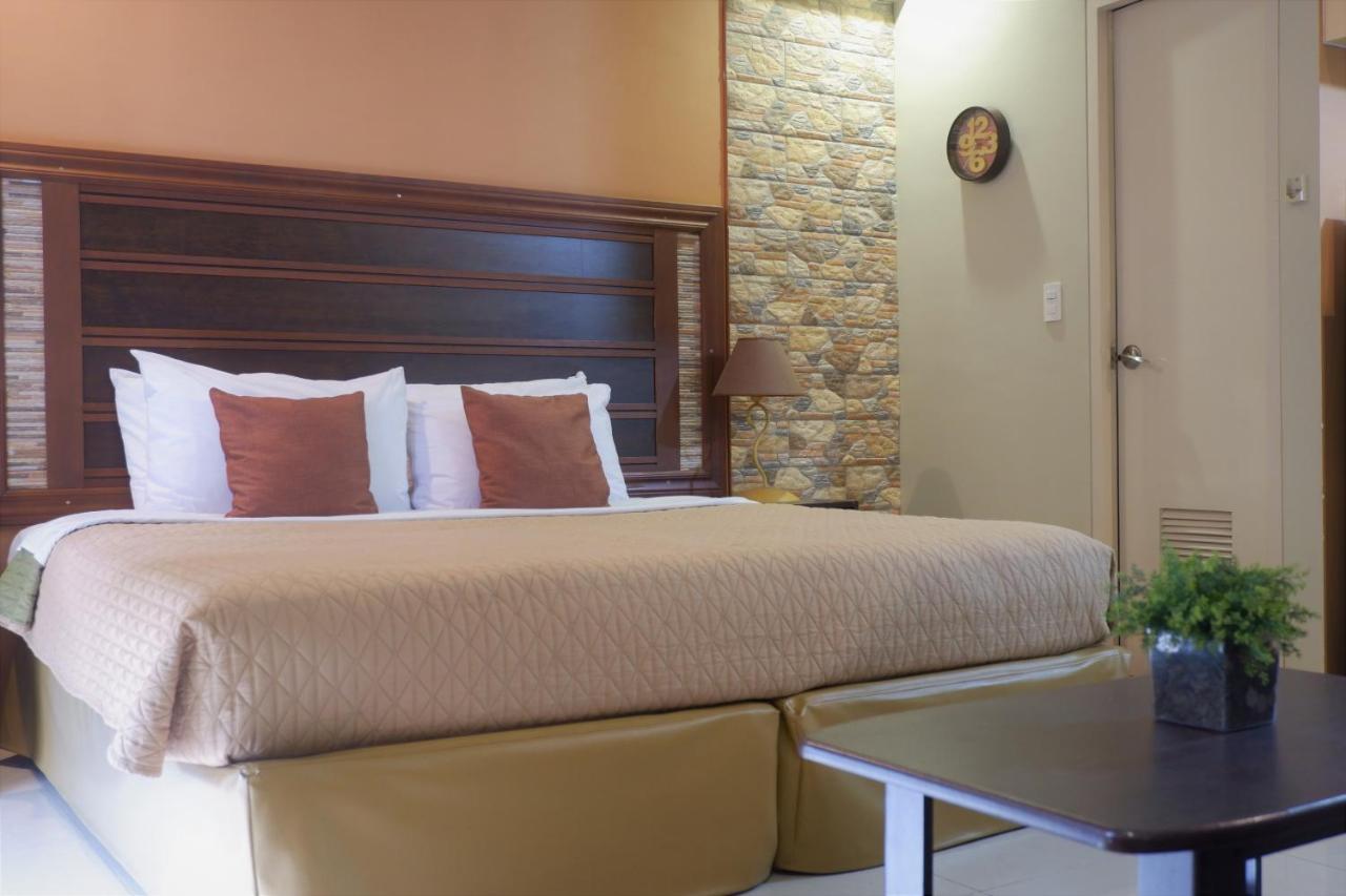 One Palm Tree Villas Manila Ngoại thất bức ảnh